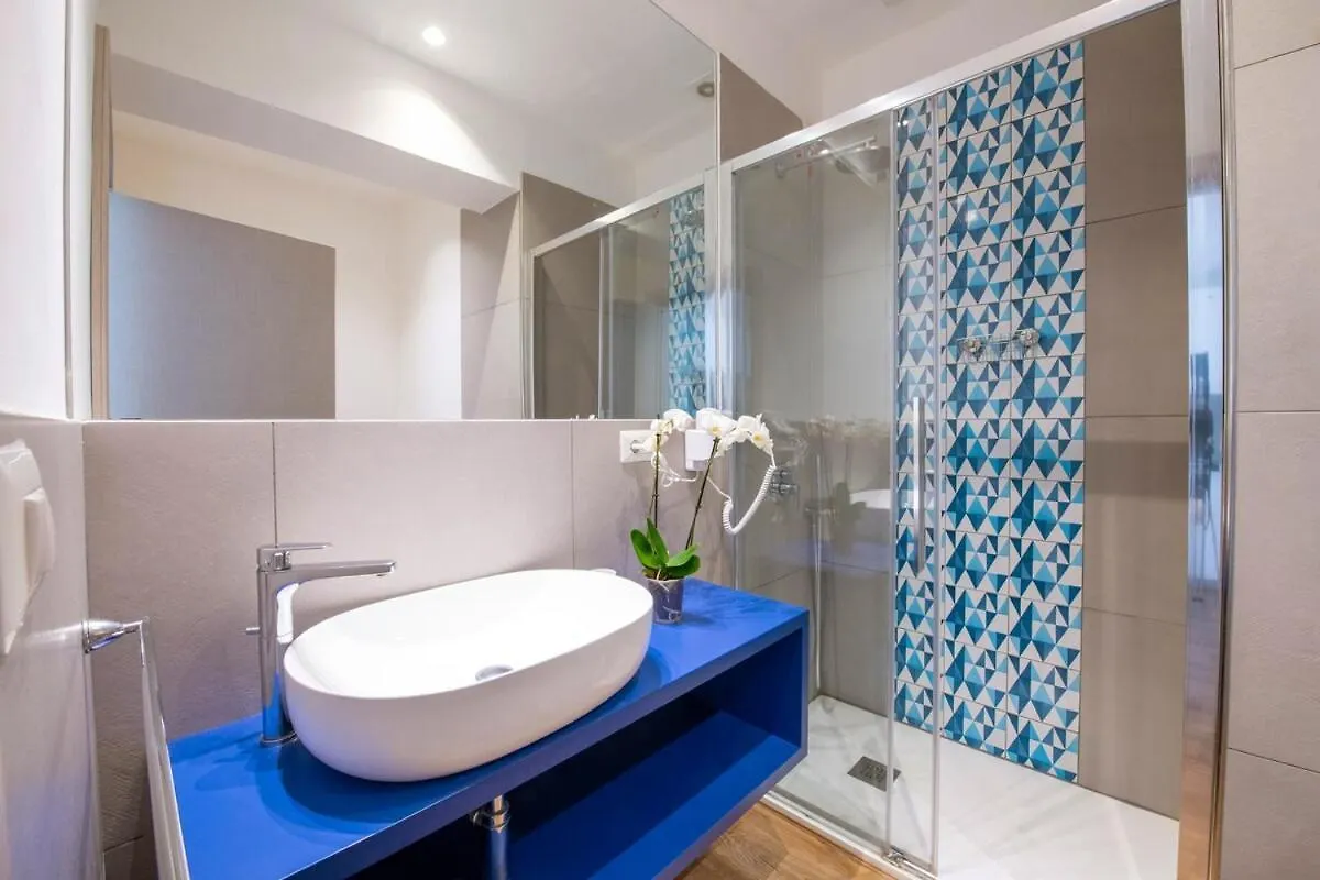 Apartment Downtown, Near Pompei Sorrento ,The Sea Portici