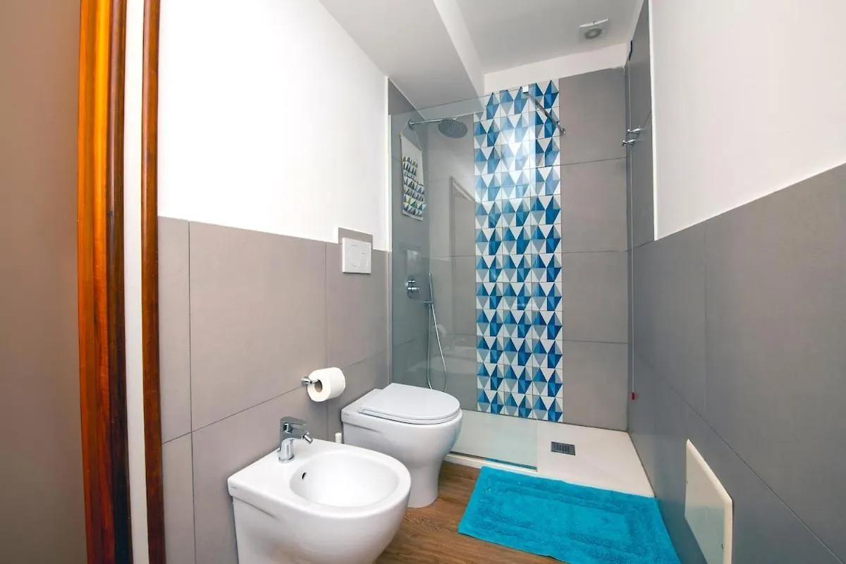 Apartment Downtown, Near Pompei Sorrento ,The Sea Portici 0*,